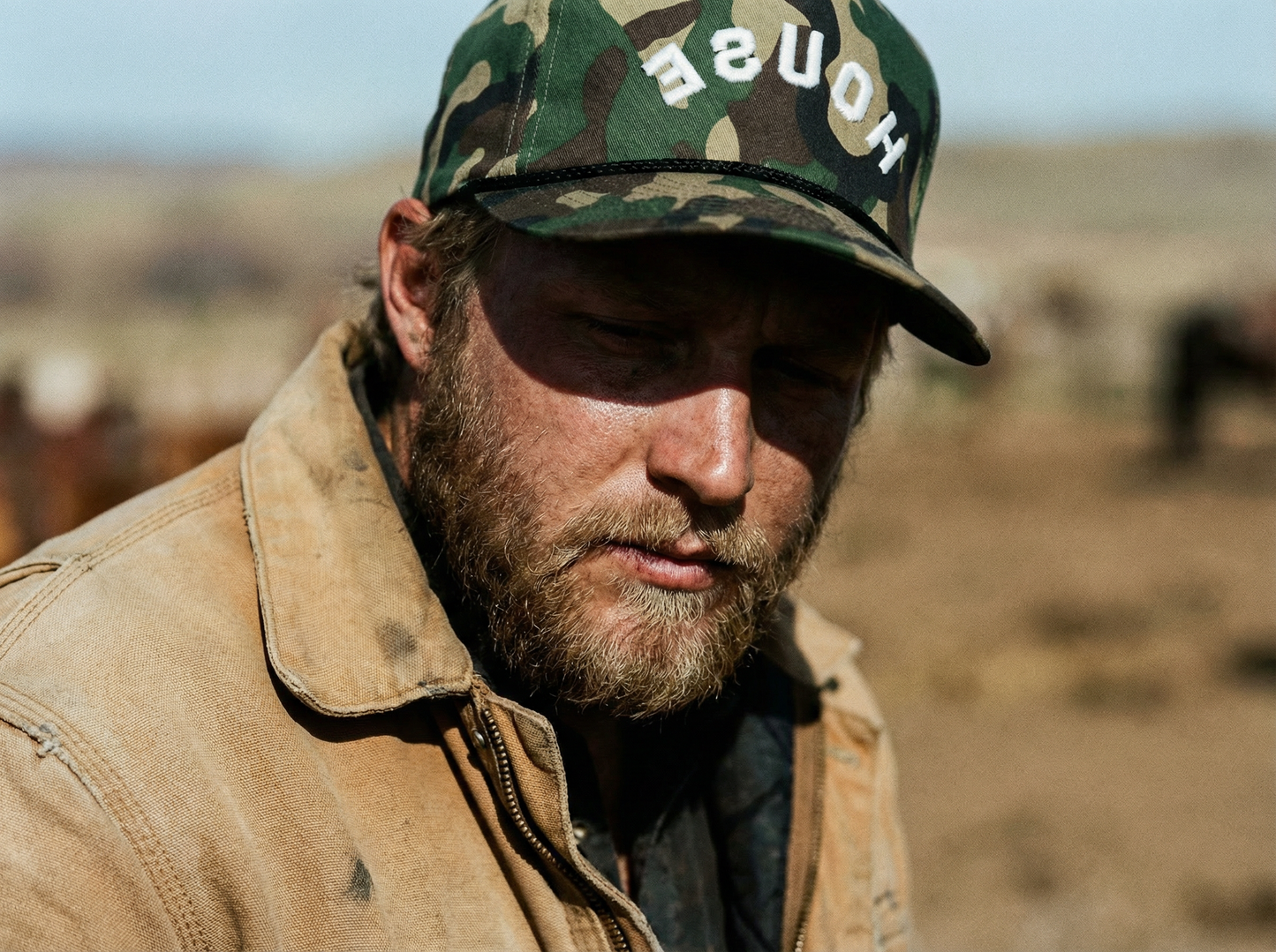 White HOUSE Classic Camo Hat